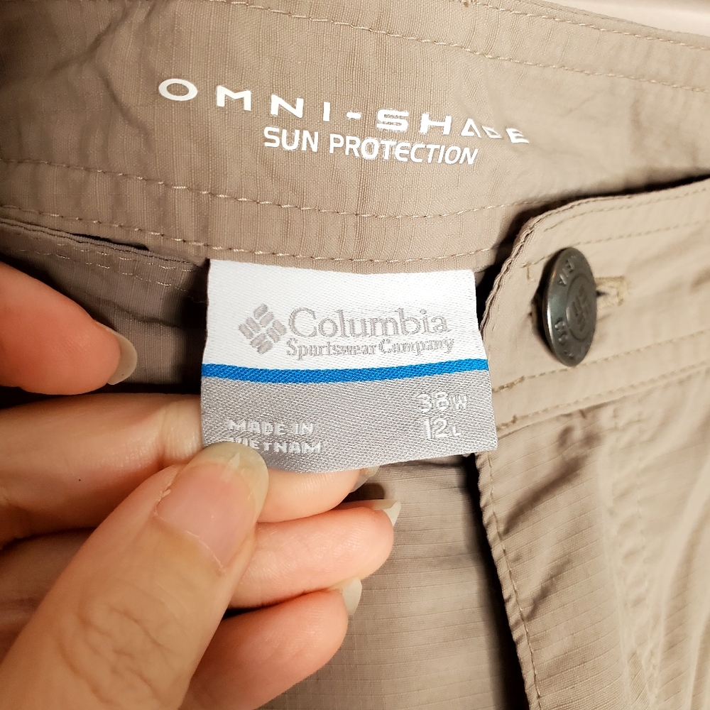 47) COLUMBIA Omni-Shade Lightweight Cargo Shorts Sz. 38x12 - Picture 9 of 9
